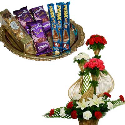 "Teddy with Chocos - Code16 - Click here to View more details about this Product